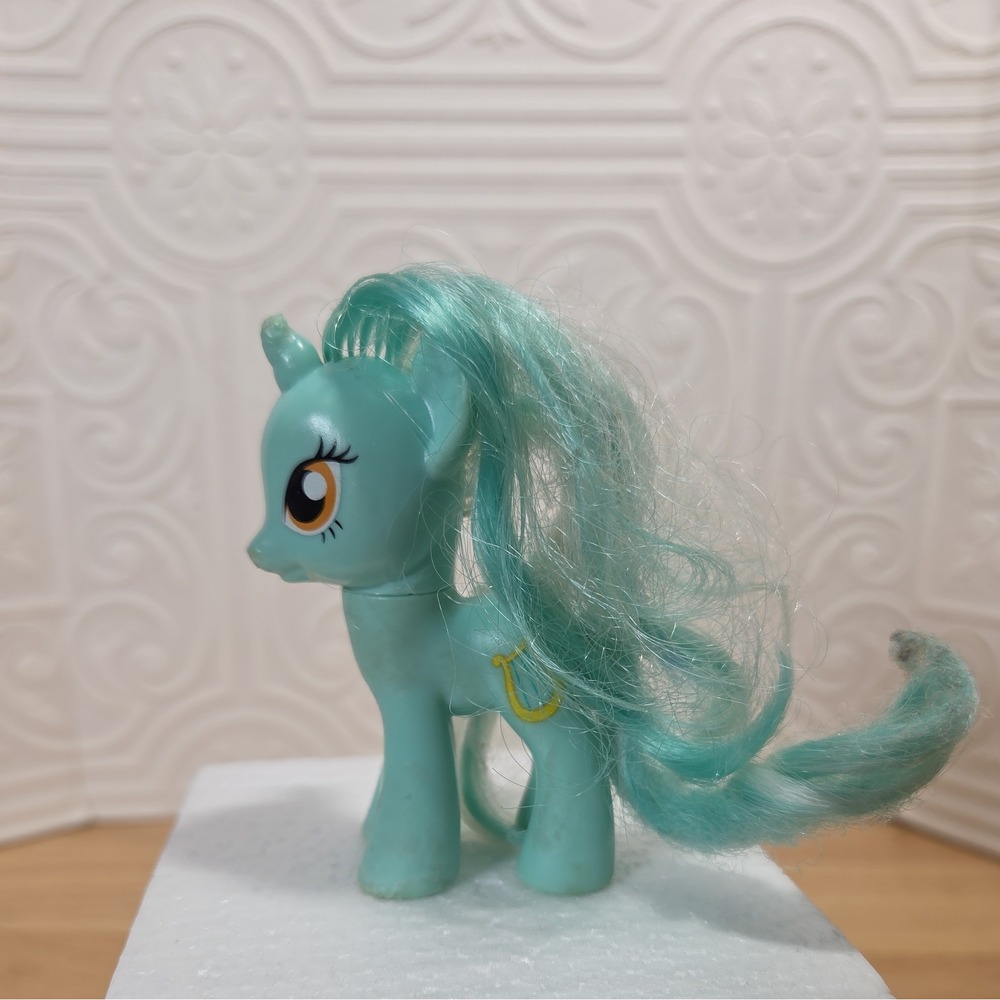 My Little Pony Lyra Heartstrings Brushable G4 3" Figure 2010